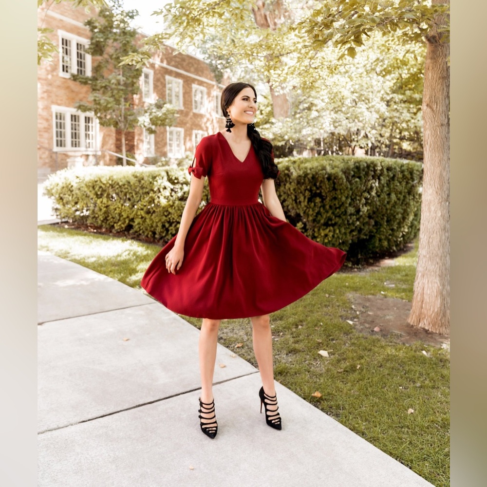 Rachel Parcell S Elegant Red V-Neck Dress